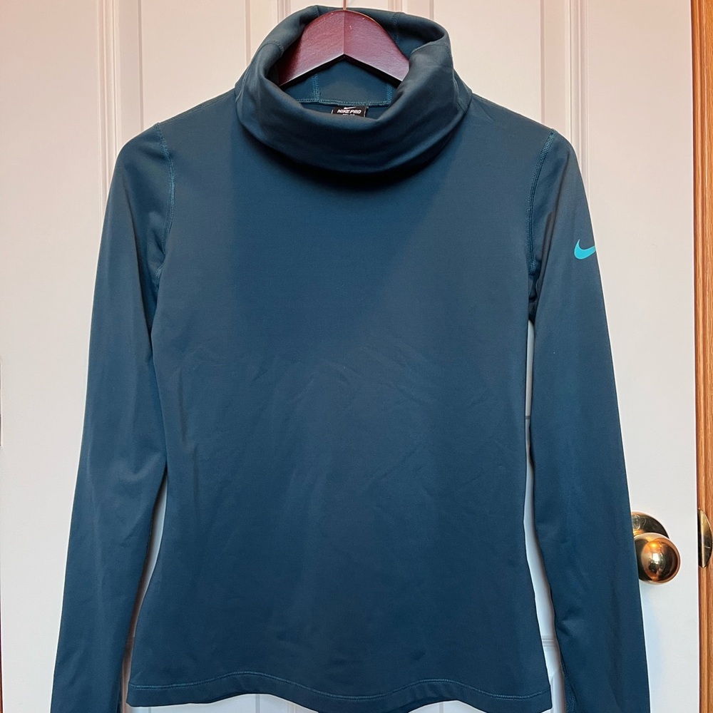 Nike Women's Blue Sweatshirt